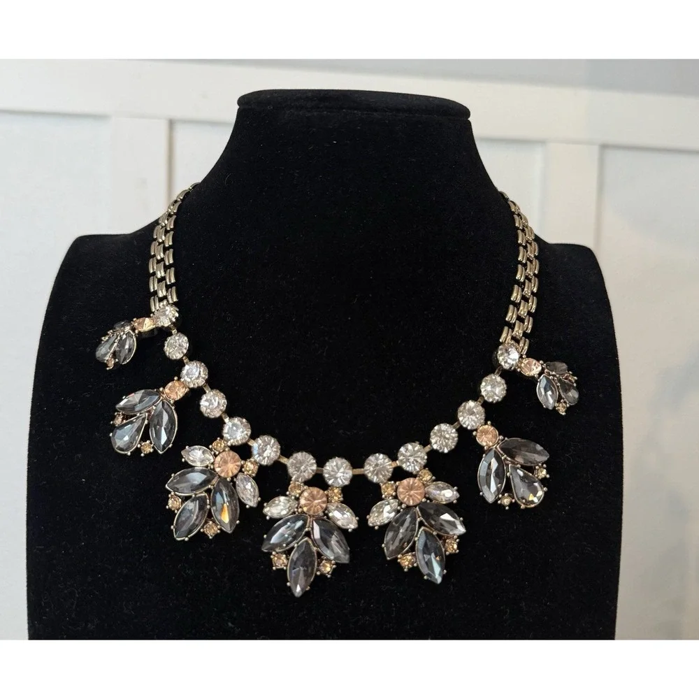 Bella Jack Statement Necklace Gold Tone Crystal Rhinestone‎ Floral Bib
